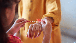Raksha Bandhan Wishes in Gujarati | રક્ષાબંધનની શુભેચ્છાઓ