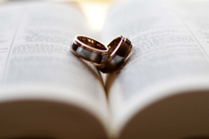 Wedding Anniversary Wishes in Gujarati | ગુજરાતીમાં લગ્નની વર્ષગાંઠની શુભેચ્છાઓ